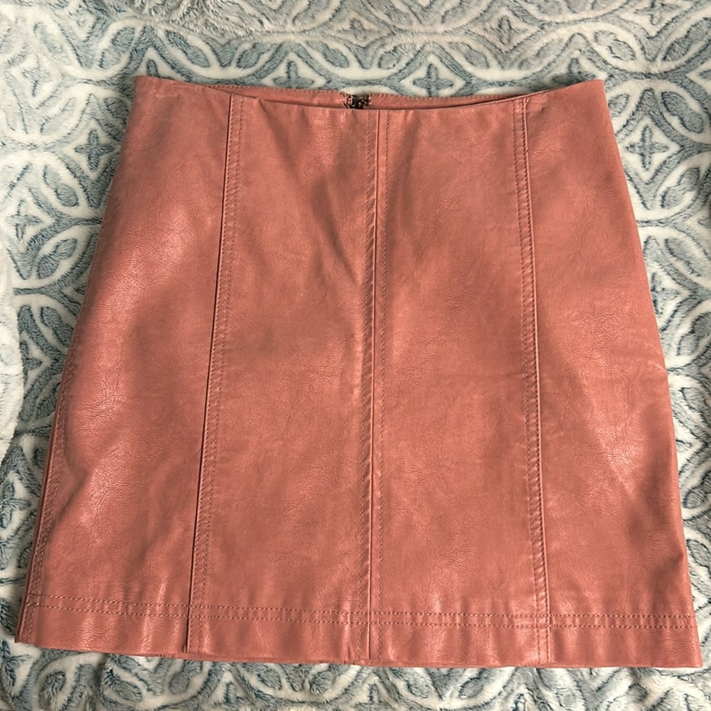 Free People Faux Leather Mini Skirt Sz 0 in Like New Condition.